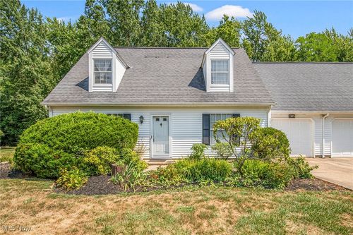 7575 Andrea Dr, Concord Township, OH, 44060-7245 | Card Image