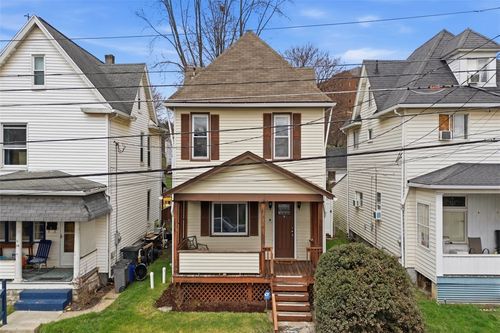 516 Eau Claire St, Butler, PA, 16001-4610 | Card Image
