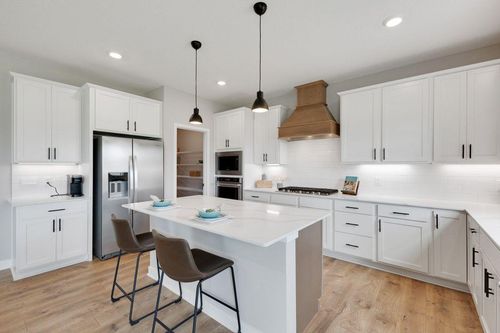 17298 Dimension Ave, Lakeville, MN, 55044-6526 | Card Image