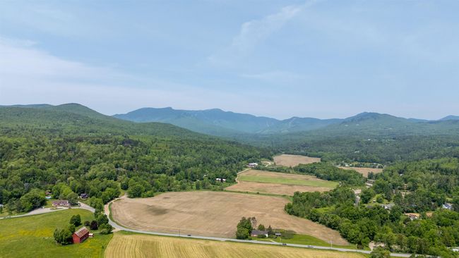 UNIT-44 - 210 Field Rd, Condo with 4 bedrooms, 4 bathrooms and null parking in Stowe VT | Image 36