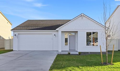 1202 18th St, Benton City, WA, 99320-5781 | Card Image