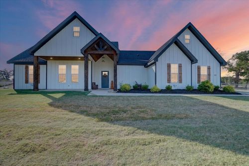 332 Jonny Boy Way, Springtown, TX, 76082-0019 | Card Image