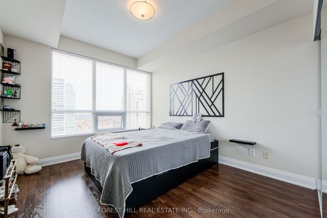 1504 - 20 N Park Rd, Condo with 3 bedrooms, 2 bathrooms and 2 parking in Vaughan ON | Image 12