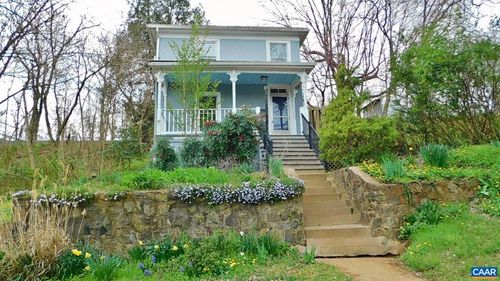 1718 E Market St, CHARLOTTESVILLE, VA, 22902-5826 | Card Image