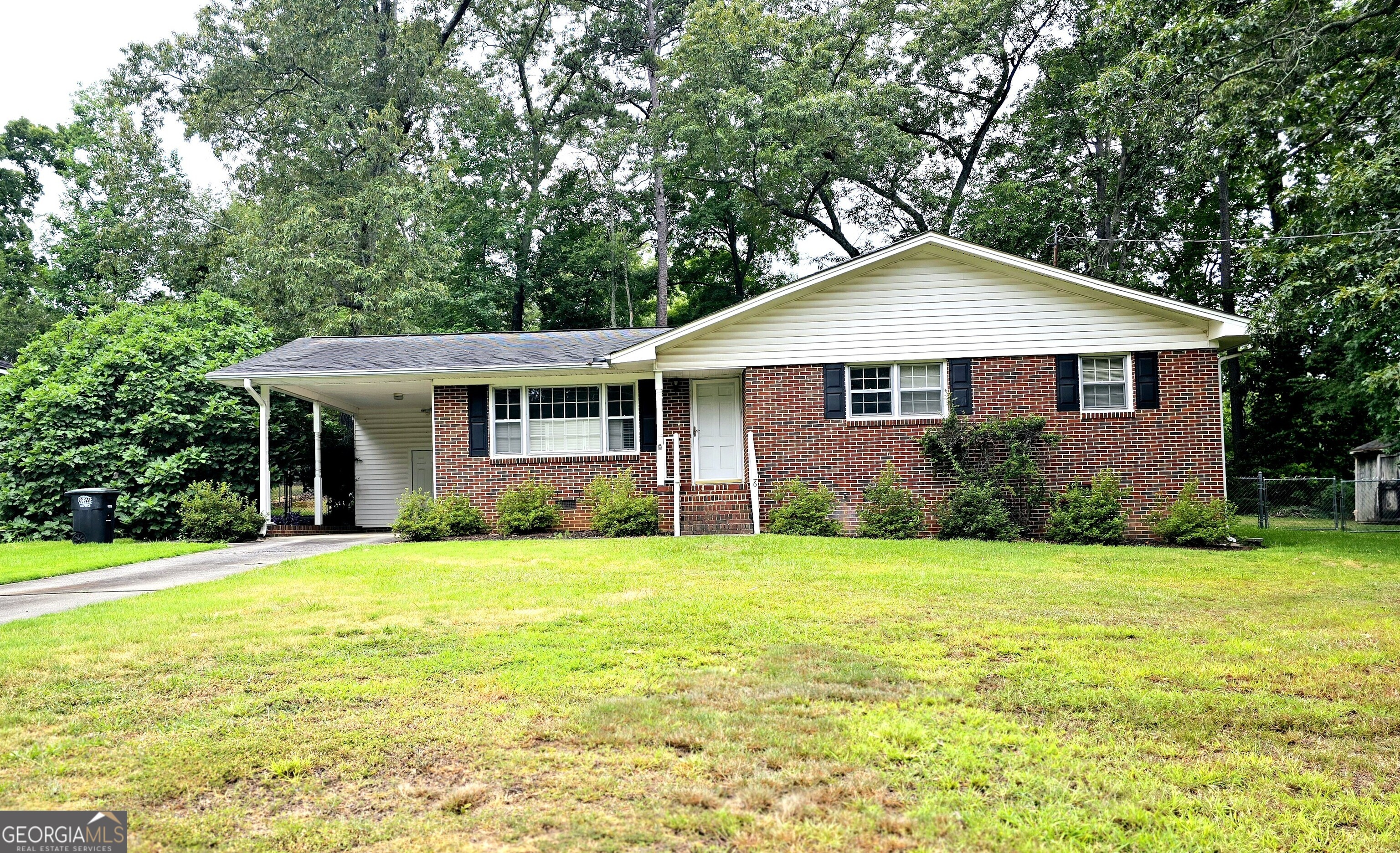 Crestridge Dr, Rome, GA 30165