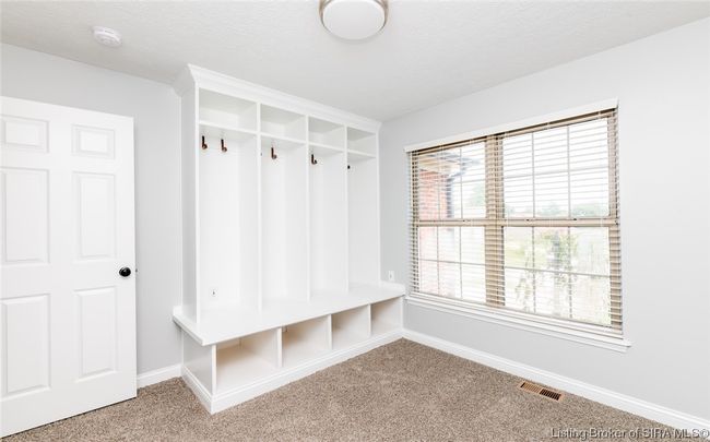 715 Valley View Trce, Home with 4 bedrooms, 3 bathrooms and null parking in New Albany IN | Image 41
