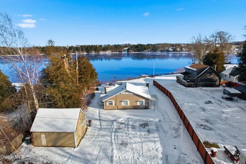 12 Berry Patch Ln, Crown Point, NY, 12928-2723 | Card Image