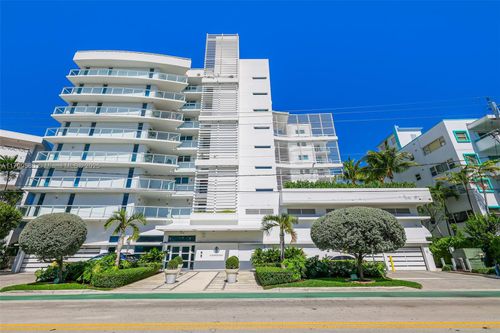 apt-402-9821 E Bay Harbor Dr, Bay Harbor Islands, FL, 33154-1868 | Card Image