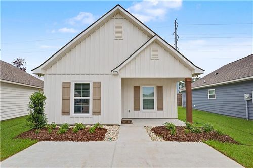 71772 Spike Dr, Madisonville, LA, 70447-8700 | Card Image