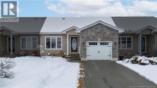 3 Oak Leaf Lane, Hampton, NB, E5N0K8 | Card Image