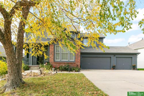 9404 S 27th Ave, Bellevue, NE, 68147-8415 | Card Image