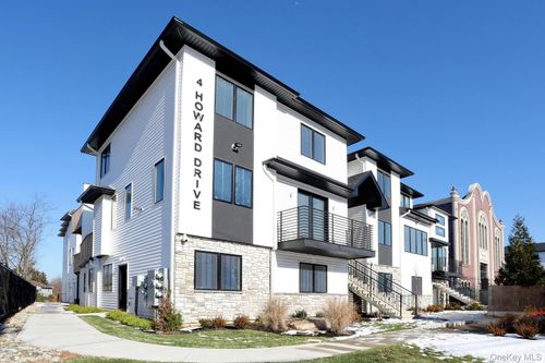 213-4 Howard Drive, Ramapo, NY, 10977 | Card Image