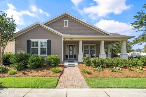 1325 Kestrel St, Panama City, FL, 32405-2776 | Card Image