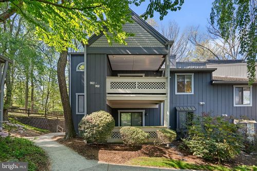 964-964 Windbrooke Dr, GAITHERSBURG, MD, 20879-3241 | Card Image