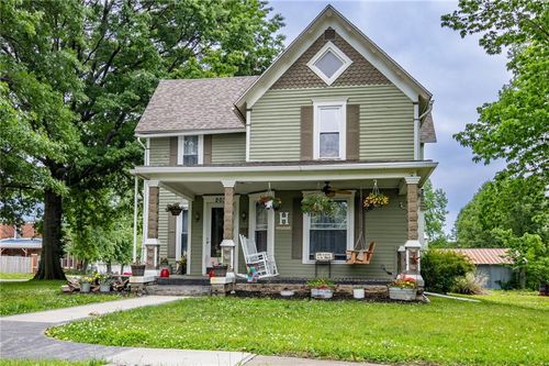 203 S Hughes St, Hamilton, MO, 64644-1357 | Card Image