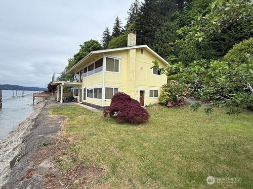 11071 E State Route 106, Union, WA, 98592 | Card Image