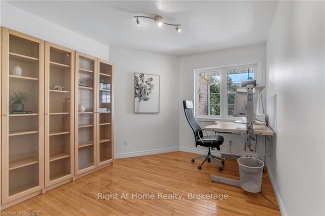 47 Morton Ave, House other with 4 bedrooms, 2 bathrooms and 4 parking in Dundas ON | Image 28
