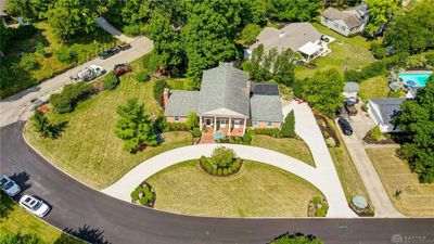 3341 Beaumonde Lane, House other with 4 bedrooms, 3 bathrooms and null parking in Kettering OH | Image 2