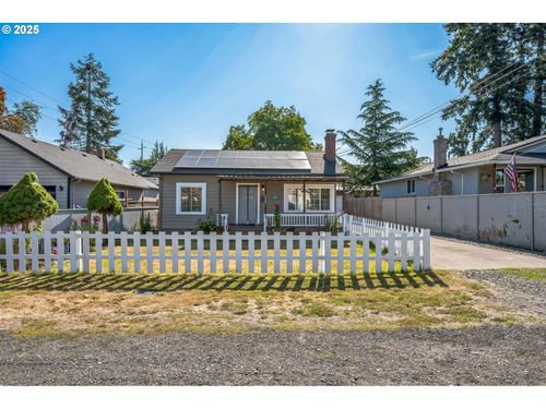 420 Se Linden Ave, Gresham, OR, 97080-7744 | Card Image