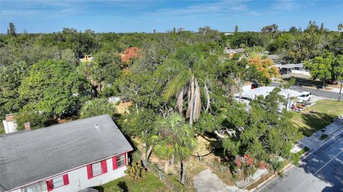 2825 N Links Ave, SARASOTA, FL, 34234-2544 | Card Image