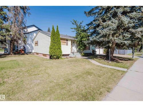 14632 95 Ave Nw, Edmonton, AB, T5N0B3 | Card Image