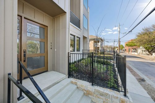114-114 S Church St, Mckinney, TX, 75069-4454 | Card Image