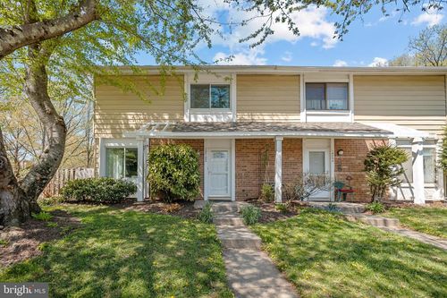 18702 Ginger Ct, GERMANTOWN, MD, 20874-2018 | Card Image