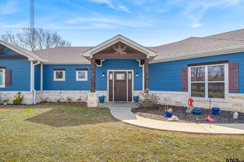 715 Vz County Road 1803, Grand Saline, TX, 75140-3590 | Card Image