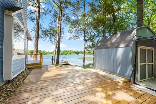 12915 E Englewright Dr, House other with 2 bedrooms, 1 bathrooms and null parking in Sand Lake MI | Image 4