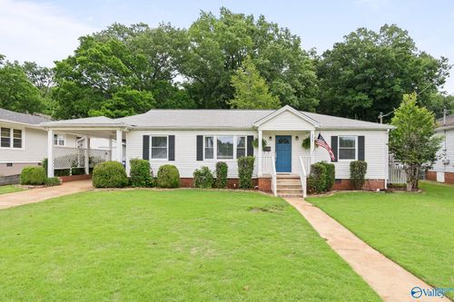 2609 Woodview Dr Se, Huntsville, AL, 35801-2828 | Card Image