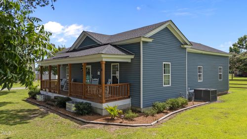 6116 Old Stantonsburg Rd, Stantonsburg, NC, 27883-9654 | Card Image