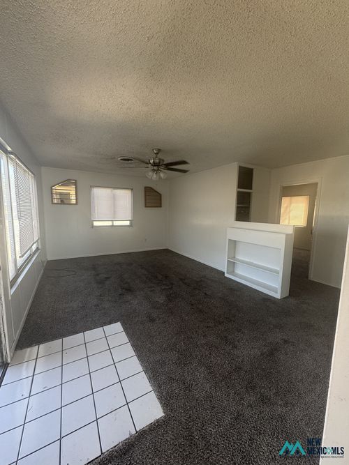 1123 E Walker Dr, Hobbs, NM, 88240-4233 | Card Image