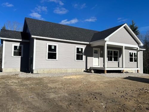 8 Hummingbird Lane, Sanford, ME, 04073 | Card Image