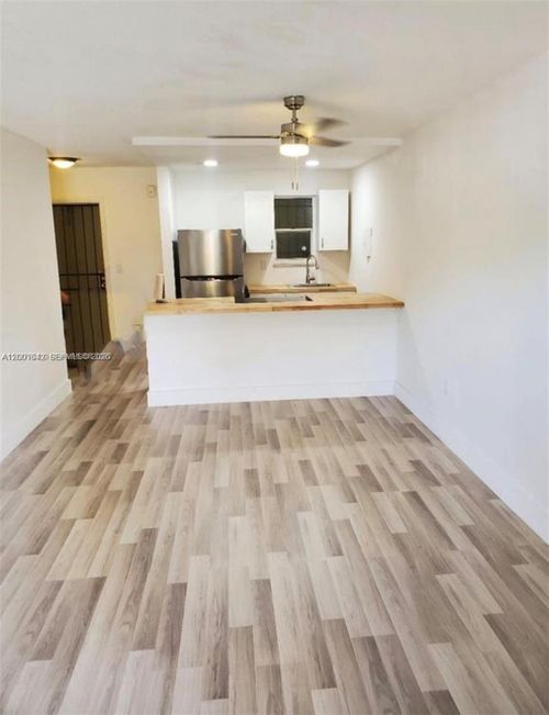 apt-108-3181 Sw 13th St, Miami, FL, 33145-1062 | Card Image