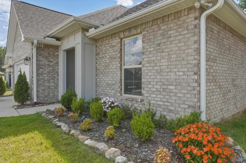 16629 Ted Childs Dr, Athens, AL, 35613-6977 | Card Image