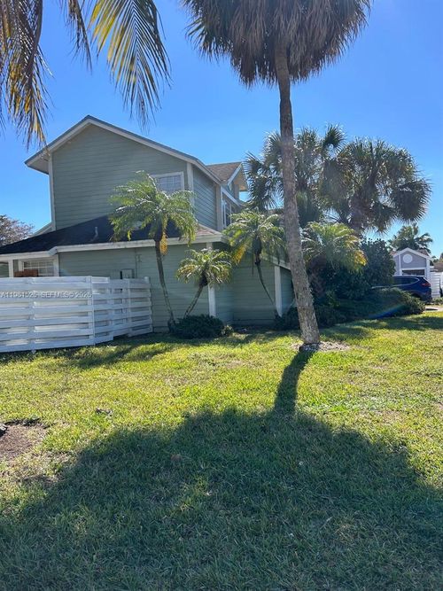 10035 Sw 141st Ct, Miami, FL, 33186-6803 | Card Image