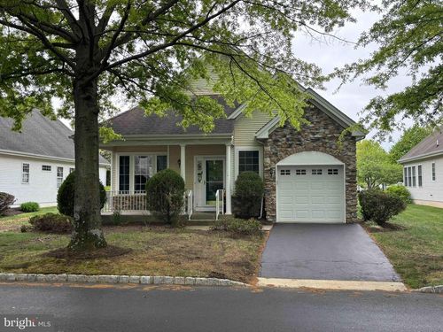 14 Hummingbird Dr, Hamilton, NJ, 08690-3557 | Card Image