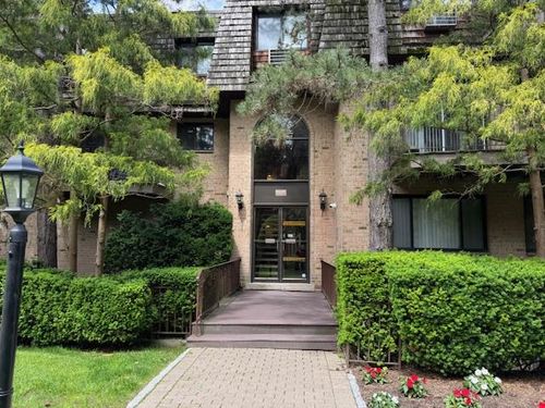 apt-221-500 Central Park Ave, Scarsdale, NY, 10583-1082 | Card Image