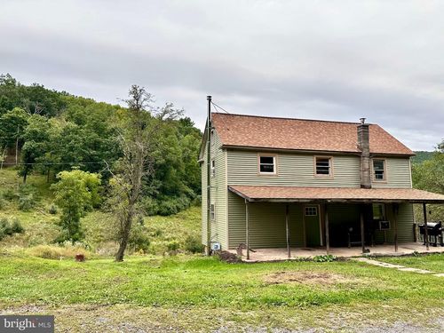 2052 Runville Rd, BELLEFONTE, PA, 16823-4249 | Card Image