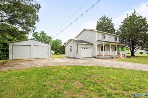 940 Blake Bottom Road, Huntsville, AL, 35806 | Card Image