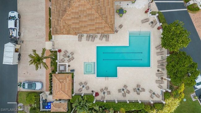 2205 - 233 Colonade Cir, Condo with 3 bedrooms, 4 bathrooms and null parking in NAPLES FL | Image 37