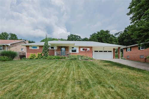 555 N 9th Street, White Twp, PA, 15701 | Card Image