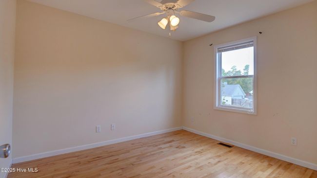 328 Chadwick Acres Rd, House other with 3 bedrooms, 2 bathrooms and null parking in Sneads Ferry NC | Image 15