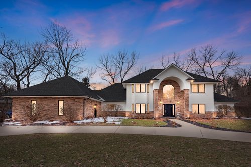 12 S Broadway, Beverly Shores, IN, 46301 | Card Image