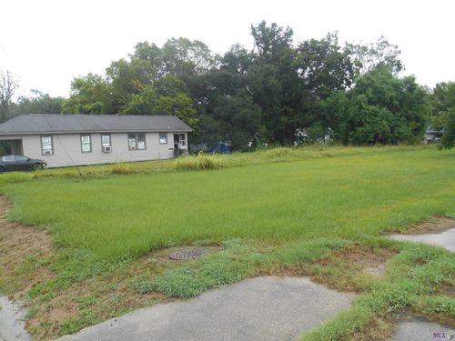 1598 Rosenwald Rd, Baton Rouge, LA, 70807-4236 | Card Image