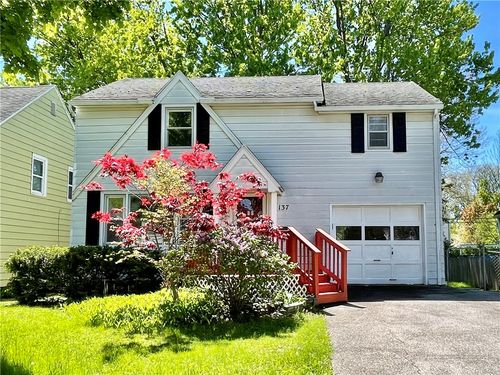 137 Edgemont Rd, Rochester, NY, 14620-4521 | Card Image