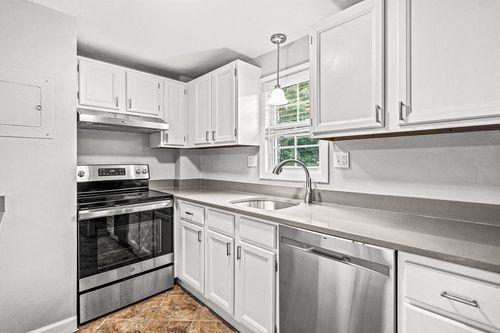 5-29 Arlington Rd, Woburn, MA, 01801 | Card Image