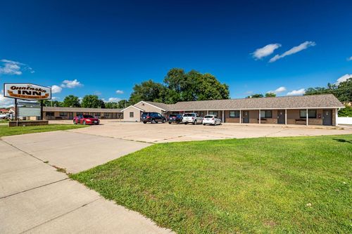 651 2nd Avenue, Onalaska, WI, 54650 | Card Image