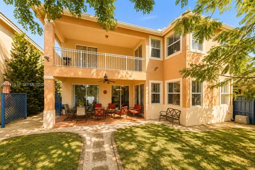 16062 Sw 43rd Ter, Miami, FL, 33185-4900 | Card Image