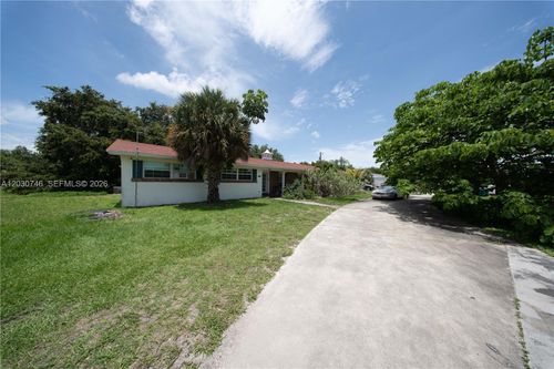 16300 Nw 44th Ct, Miami Gardens, FL, 33054-6029 | Card Image